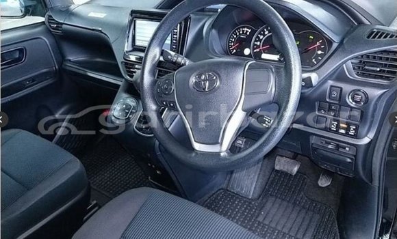 Buy Used 2019 Toyota voxy x in Dhaka, Dhaka Buy Used 2019 Toyota voxy x in Dhaka, Dhaka