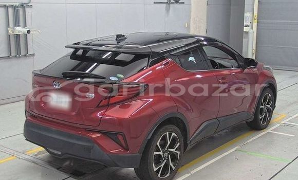 Buy Used 2019 Toyota CHR in Dhaka, Dhaka Buy Used 2019 Toyota CHR in Dhaka, Dhaka