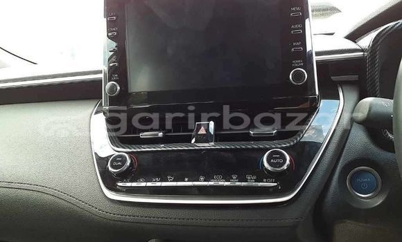 Buy Used 2022 Toyota corolla cross z in Dhaka, Dhaka Buy Used 2022 Toyota corolla cross z in Dhaka, Dhaka