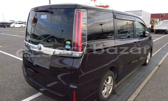 Buy Used 2019 Toyota noah x in Dhaka, Dhaka Buy Used 2019 Toyota noah x in Dhaka, Dhaka