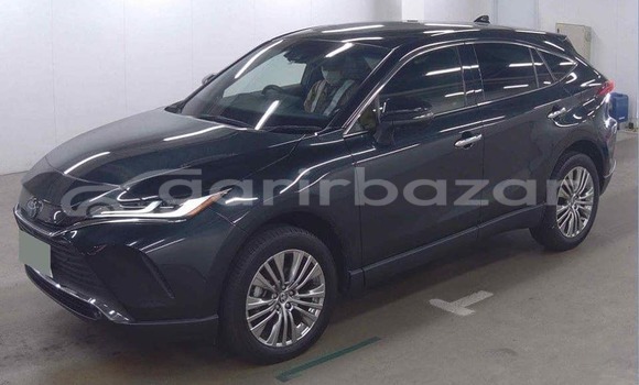 Buy Used 2020 Toyota Harrier in Dhaka, Dhaka Buy Used 2020 Toyota Harrier in Dhaka, Dhaka