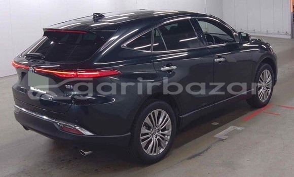 Buy Used 2020 Toyota Harrier in Dhaka, Dhaka Buy Used 2020 Toyota Harrier in Dhaka, Dhaka