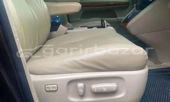 Buy Used Toyota Harrier in Bagerhat, Khulna Buy Used Toyota Harrier in Bagerhat, Khulna