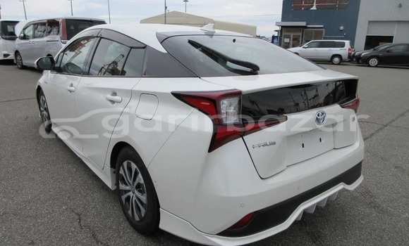 Buy Used 2019 Toyota prius in Dhaka, Dhaka Buy Used 2019 Toyota prius in Dhaka, Dhaka