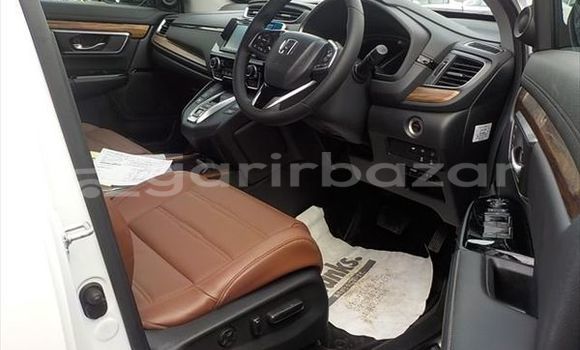 Buy Used 2019 Honda CRโV in Dhaka, Dhaka Buy Used 2019 Honda CRโV in Dhaka, Dhaka