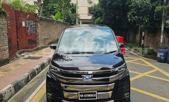 Buy Import 2019 Toyota noah si in Dhaka, Dhaka Buy Import 2019 Toyota noah si in Dhaka, Dhaka