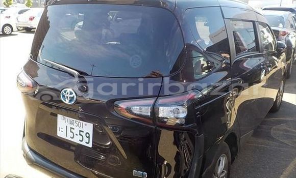 Buy Used 2016 Toyota sienta in Bandarban, Bandarban Buy Used 2016 Toyota sienta in Bandarban, Bandarban