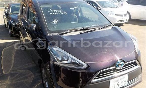 Buy Used 2016 Toyota sienta in Bandarban, Bandarban Buy Used 2016 Toyota sienta in Bandarban, Bandarban