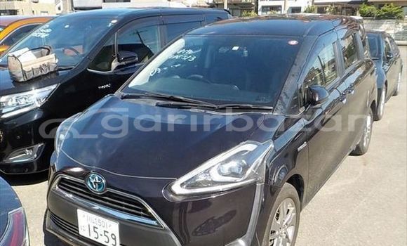 Buy Used 2016 Toyota sienta in Bandarban, Bandarban Buy Used 2016 Toyota sienta in Bandarban, Bandarban