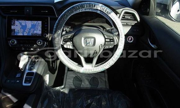 Buy Used 2019 Honda Insight in Dhaka, Dhaka Buy Used 2019 Honda Insight in Dhaka, Dhaka