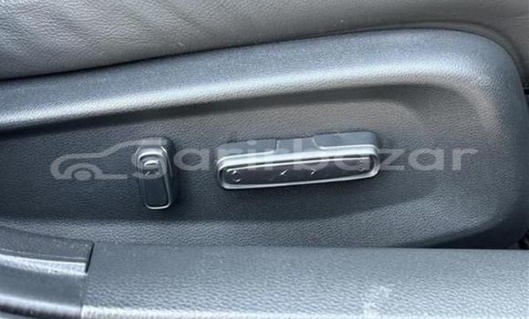 Buy Used 2019 Honda Insight in Dhaka, Dhaka Buy Used 2019 Honda Insight in Dhaka, Dhaka