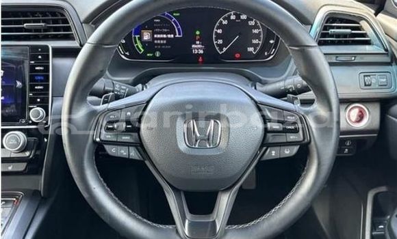Buy Used 2019 Honda Insight in Dhaka, Dhaka Buy Used 2019 Honda Insight in Dhaka, Dhaka