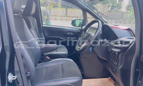 কেনা ব্যবহৃত Toyota Noah Black গাড়ী মধ্যে ঢাকা মধ্যে Dhaka কেনা ব্যবহৃত Toyota Noah Black গাড়ী মধ্যে ঢাকা মধ্যে Dhaka