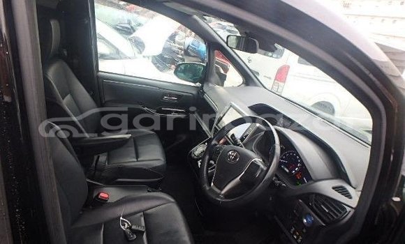 কেনা ব্যবহৃত Toyota Esquire Black গাড়ী মধ্যে ঢাকা মধ্যে Dhaka কেনা ব্যবহৃত Toyota Esquire Black গাড়ী মধ্যে ঢাকা মধ্যে Dhaka