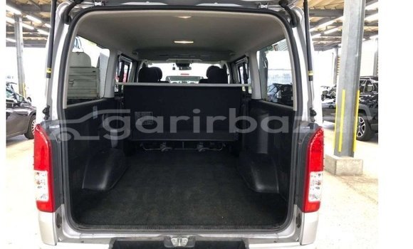 Buy Used 2021 Toyota Hiace in Alamdanga, Chuadanga Buy Used 2021 Toyota Hiace in Alamdanga, Chuadanga