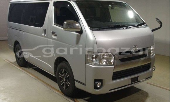 Buy Used 2021 Toyota Hiace in Alamdanga, Chuadanga Buy Used 2021 Toyota Hiace in Alamdanga, Chuadanga