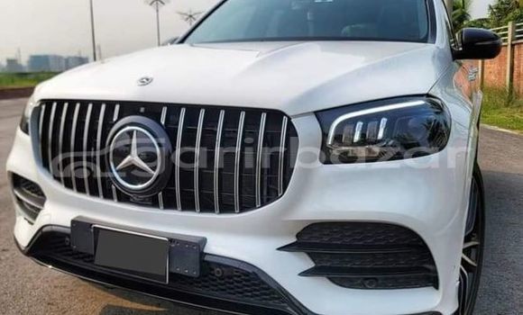 Buy Used 2019 Mercedes-Benz C class in Dhaka, Dhaka Buy Used 2019 Mercedes-Benz C class in Dhaka, Dhaka