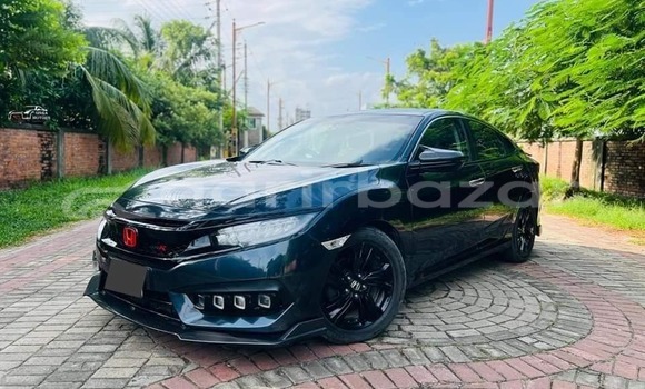 Buy Used 2018 Honda Civic in Dhaka, Dhaka Buy Used 2018 Honda Civic in Dhaka, Dhaka