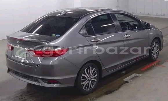 Buy Used Honda Grace in Bandarban, Bandarban Buy Used Honda Grace in Bandarban, Bandarban