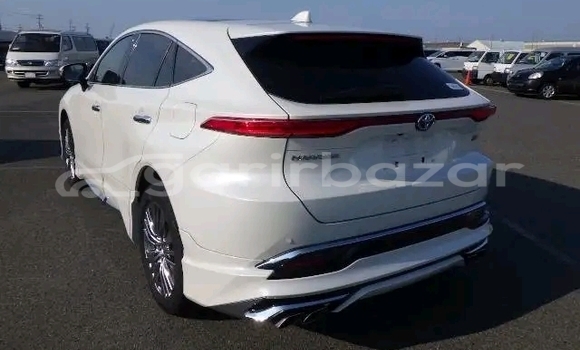 Buy Used Toyota Harrier in Naral, Naral Buy Used Toyota Harrier in Naral, Naral