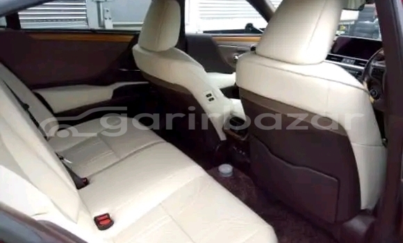Buy Used Lexus ES 300 in Badarganj, Rangpur Buy Used Lexus ES 300 in Badarganj, Rangpur
