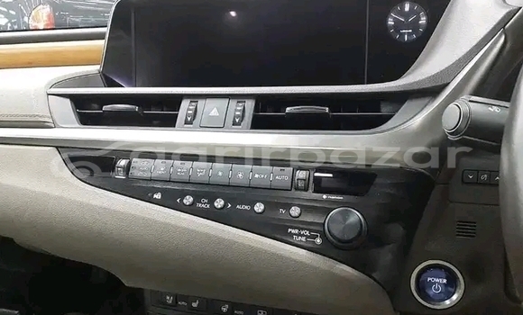Buy Used Lexus ES 300 in Badarganj, Rangpur Buy Used Lexus ES 300 in Badarganj, Rangpur