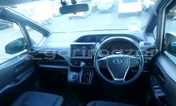 Buy Used Toyota Noah in Bagerhat, Khulna Buy Used Toyota Noah in Bagerhat, Khulna