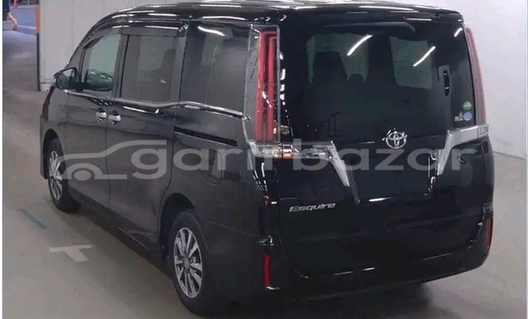 Buy Used Toyota Esquire in Bhaluka, Maimansingh