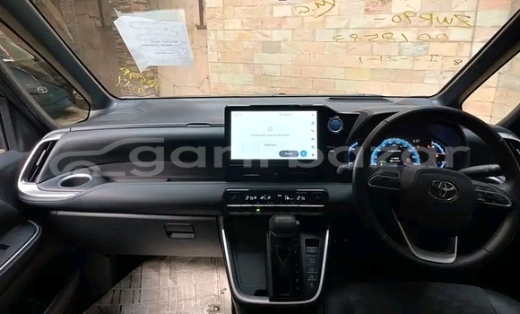 Buy Used Toyota Noah in Bandarban, Bandarban Buy Used Toyota Noah in Bandarban, Bandarban