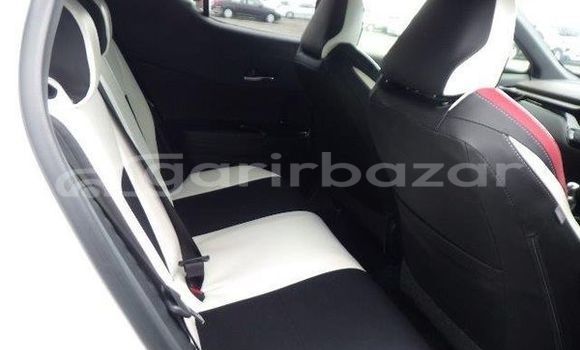 Buy Used 2019 Toyota CHR in Dhaka, Dhaka Buy Used 2019 Toyota CHR in Dhaka, Dhaka