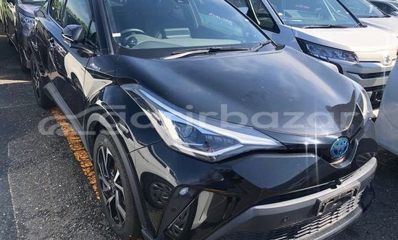 Buy Used 2019 Toyota CHR in Dhaka, Dhaka Buy Used 2019 Toyota CHR in Dhaka, Dhaka