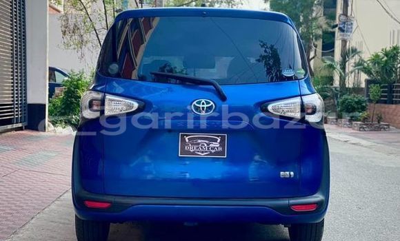 Buy Used 2018 Toyota Sienta in Dhaka, Dhaka Buy Used 2018 Toyota Sienta in Dhaka, Dhaka