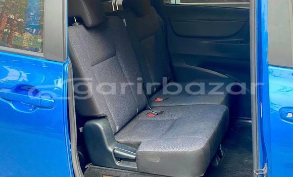 Buy Used 2018 Toyota Sienta in Dhaka, Dhaka Buy Used 2018 Toyota Sienta in Dhaka, Dhaka