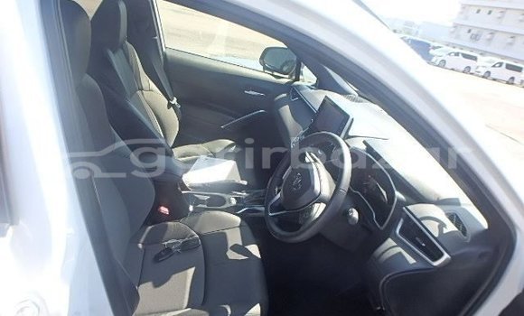 Buy Used 2022 Toyota Corolla Cross in Dhaka, Dhaka Buy Used 2022 Toyota Corolla Cross in Dhaka, Dhaka