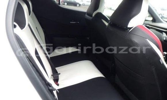Buy Used 2019 Toyota chr g-led package in Dhaka, Dhaka Buy Used 2019 Toyota chr g-led package in Dhaka, Dhaka
