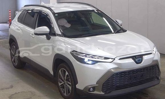 কেনা ব্যবহৃত Toyota Corolla cross hybrid z Pearl গাড়ী মধ্যে ঢাকা মধ্যে Dhaka