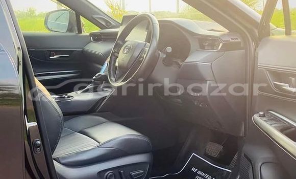 Buy Used 2020 Toyota Harrier in Dhaka, Dhaka Buy Used 2020 Toyota Harrier in Dhaka, Dhaka