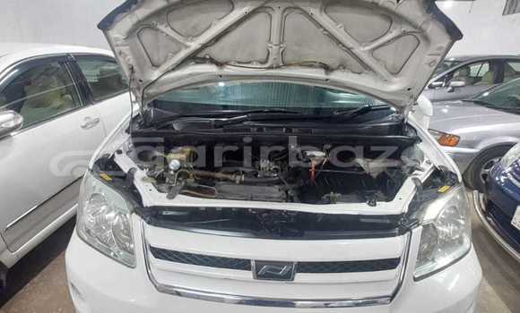 Buy Used 2020 Toyota Noah in Dhaka, Dhaka Buy Used 2020 Toyota Noah in Dhaka, Dhaka