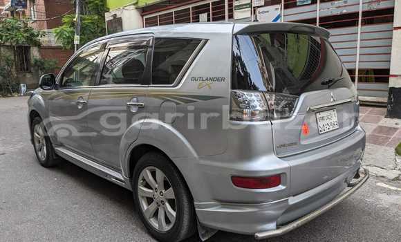 Buy Used 2020 Mitsubishi outlandar in Dhaka, Dhaka Buy Used 2020 Mitsubishi outlandar in Dhaka, Dhaka