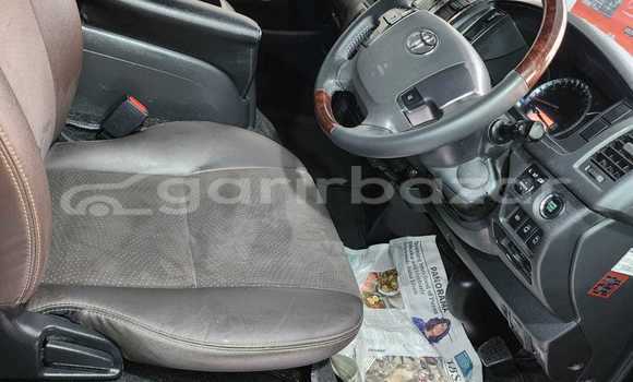 Buy Used 2021 Toyota Hiace in Dhaka, Dhaka Buy Used 2021 Toyota Hiace in Dhaka, Dhaka