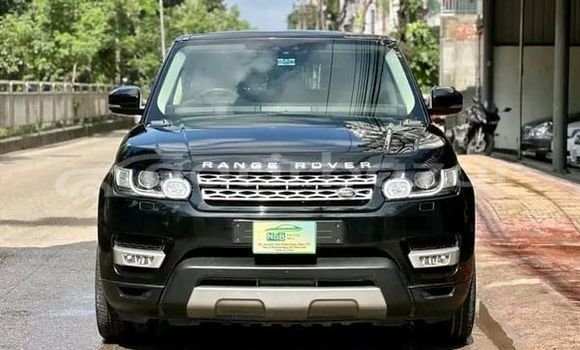 Buy Used 2019 Range Rover sport comfort plus pkg in Badarganj, Rangpur Buy Used 2019 Range Rover sport comfort plus pkg in Badarganj, Rangpur