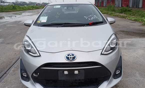 Buy Used 2020 Toyota Aqua in Dhaka, Dhaka Buy Used 2020 Toyota Aqua in Dhaka, Dhaka