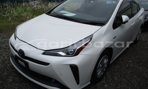 Buy Import 2019 Toyota Prius in Dhaka, Dhaka Buy Import 2019 Toyota Prius in Dhaka, Dhaka
