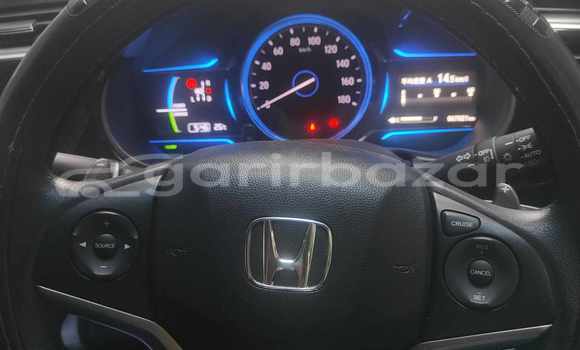 Buy Used 2014 Honda Grace in Dhaka, Dhaka Buy Used 2014 Honda Grace in Dhaka, Dhaka