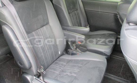 Buy Import 2019 Toyota Esquire gi premium in Dhaka, Dhaka Buy Import 2019 Toyota Esquire gi premium in Dhaka, Dhaka