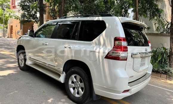 Buy Used 2012 Toyota land cruiser-prado in Dhaka, Dhaka Buy Used 2012 Toyota land cruiser-prado in Dhaka, Dhaka