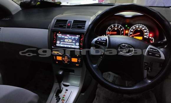 কিনুন ব্যবহৃত Toyota গাড়ী কিনুন ব্যবহৃত Toyota গাড়ী