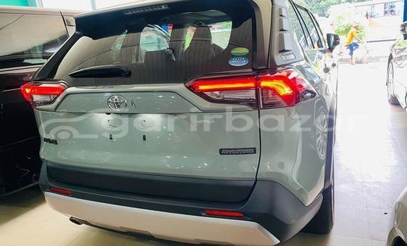 Buy Used 2019 Toyota rav 4 in Dhaka, Dhaka Buy Used 2019 Toyota rav 4 in Dhaka, Dhaka