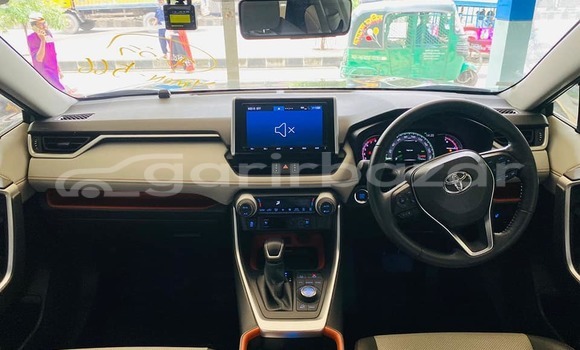 Buy Used 2019 Toyota rav 4 in Dhaka, Dhaka Buy Used 2019 Toyota rav 4 in Dhaka, Dhaka