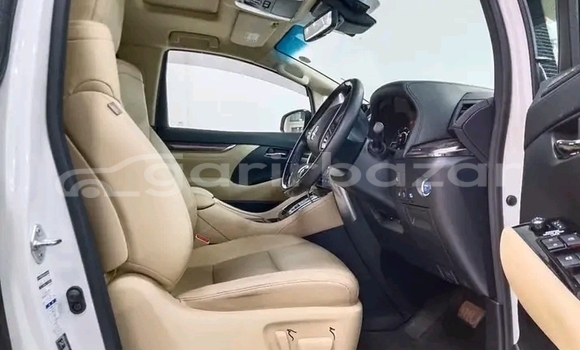 কেনা ব্যবহৃত Toyota Alphard White গাড়ী মধ্যে ব্রাহ্মণবাড়িয়া মধ্যে Chittagong কেনা ব্যবহৃত Toyota Alphard White গাড়ী মধ্যে ব্রাহ্মণবাড়িয়া মধ্যে Chittagong